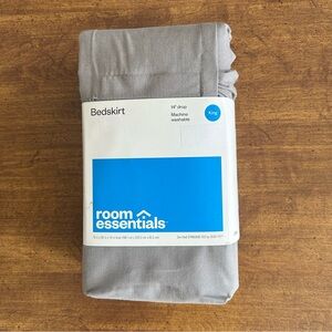 Room Essentials King Size Gray Bedskirt 14” Drop Machine Washable (NWT)